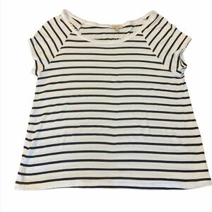 Bordeaux Raw Hem Stripe Shortsleeved Top